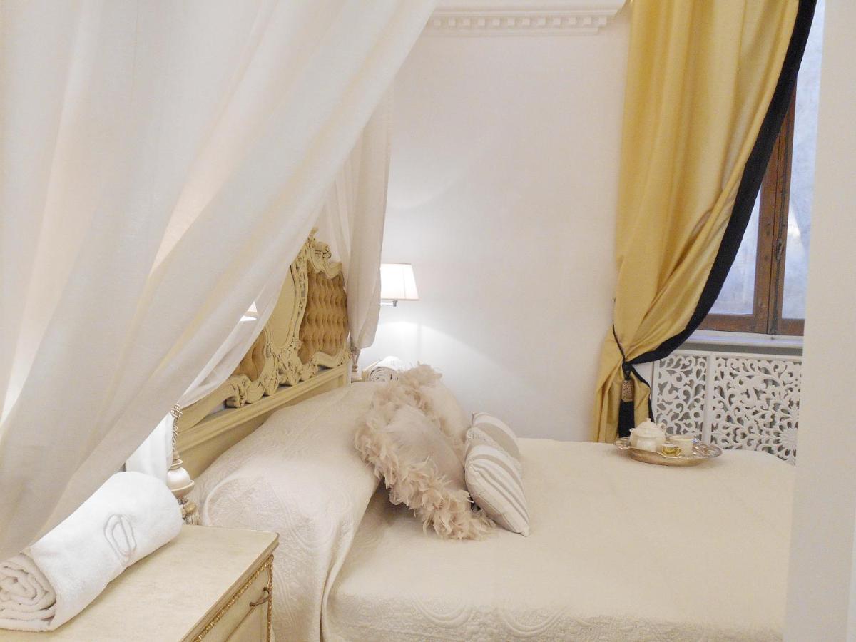 The Right Place 4U Roma Savelli Boutique Apartment المظهر الخارجي الصورة